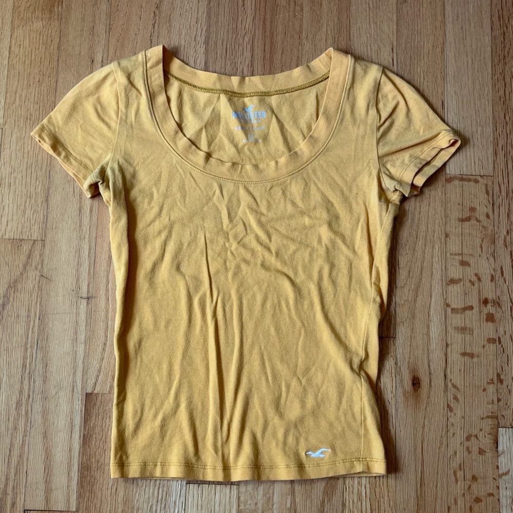 Hollister Yellow Fitted V-Neck T-Shirt
